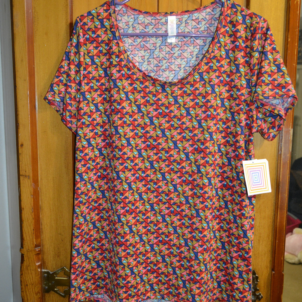 LulaRoe Top Size large NWT